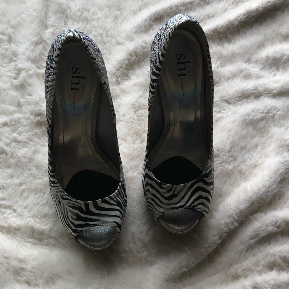 Shi by journeys Heels - Picture 2 of 5
